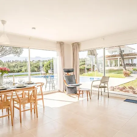 2 Bedroom Awesome In * Marbella