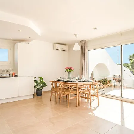 2 Bedroom Awesome In *