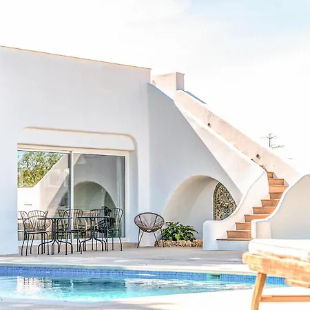 2 Bedroom Awesome In *